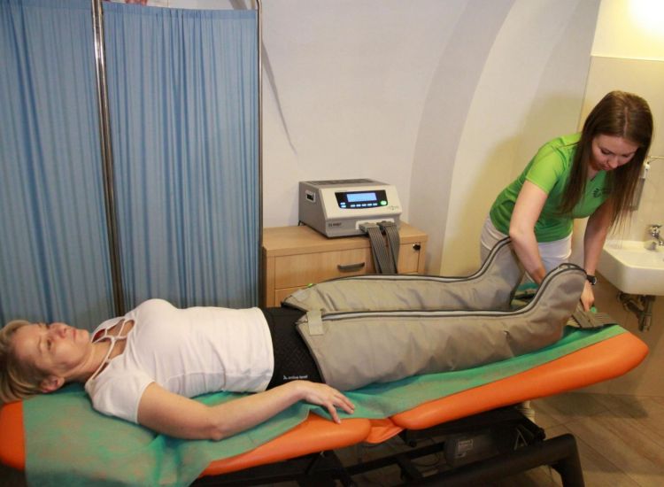 SEQUENTIAL PRESSURE MASSAGE 